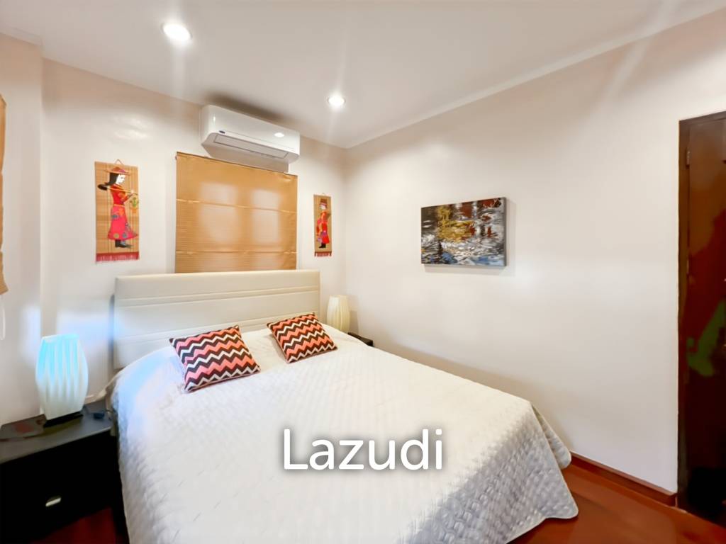 The Heights 2: 4-Bedrooms with Private Pool and Garden
