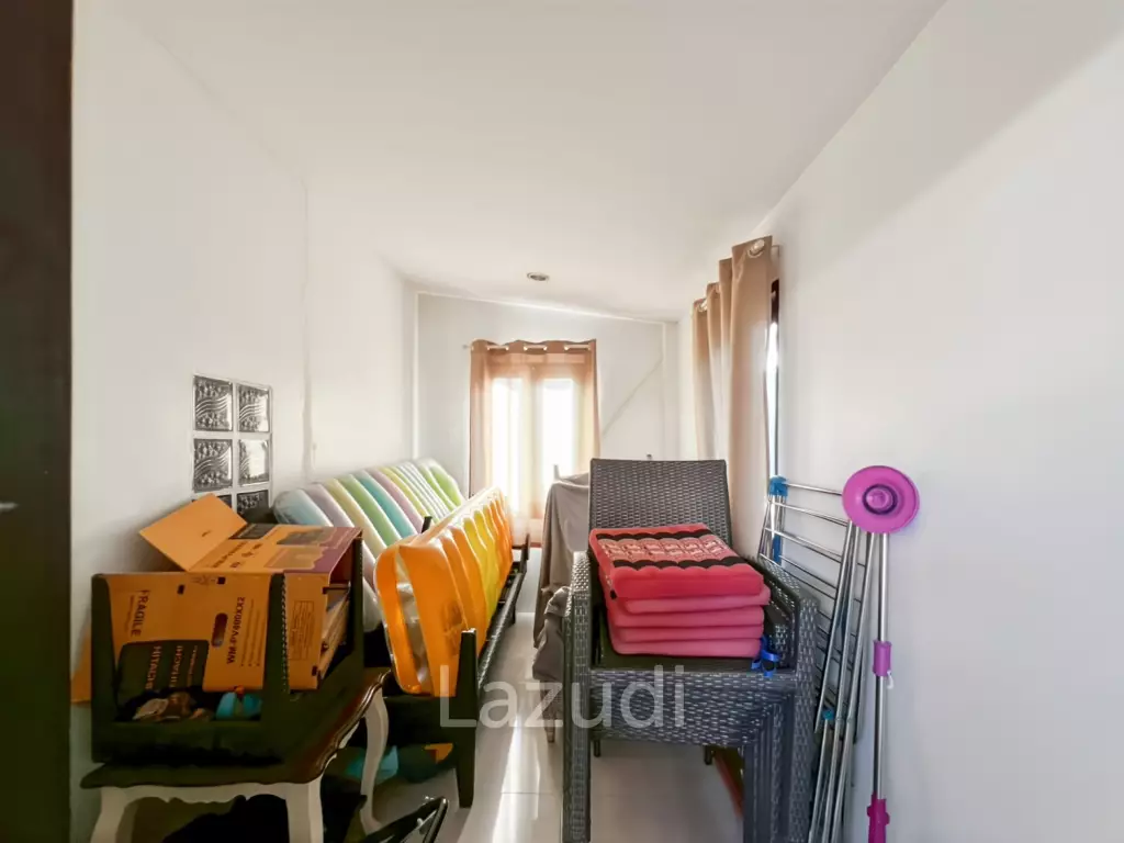 The Heights 2: 4-Bedrooms with Private Pool and Garden