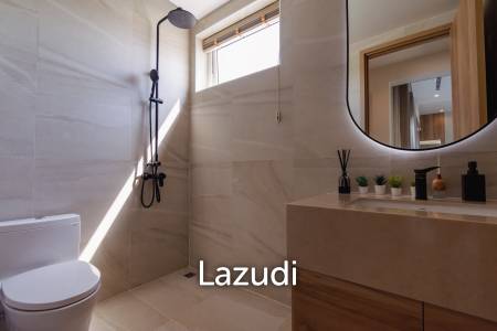 New Modern 250 sqm pool villa in Thap Tai Hua Hin