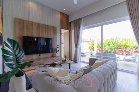 New Modern 250 sqm pool villa in Thap Tai Hua Hin