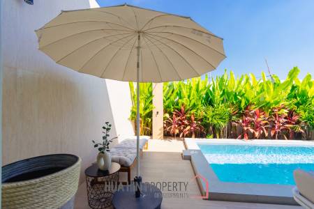 New Modern 250 sqm pool villa in Thap Tai Hua Hin