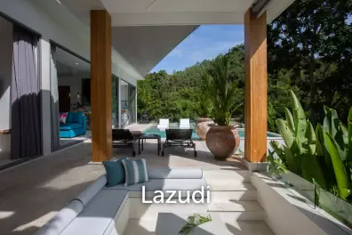 Modern 2-Bed Villa with Stunning Sea Views in Mae Nam