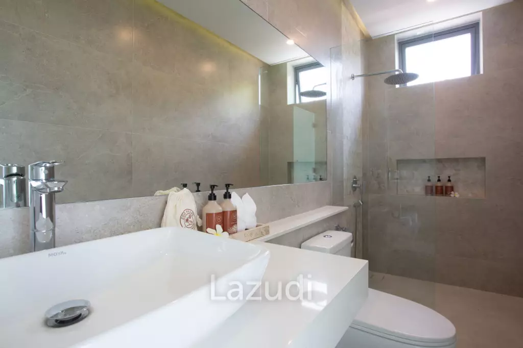 3-Bed Villa with Stunning Sea Views in Mae Nam