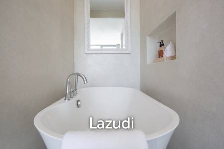 3-Bed Villa with Stunning Sea Views in Mae Nam