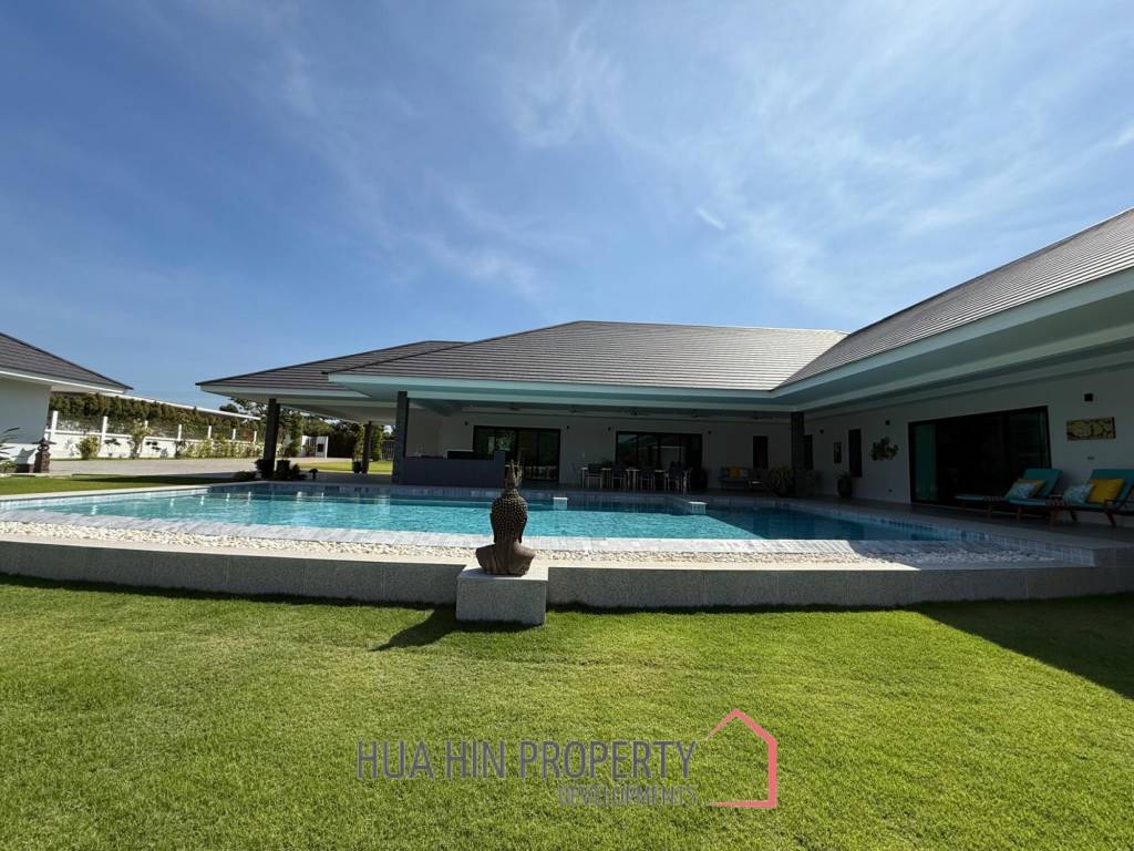 Large Luxury 6 bed pool vila