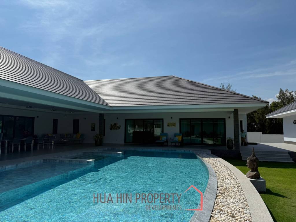 Large Luxury 6 bed pool vila
