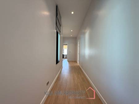 Large Luxury 6 bed pool vila