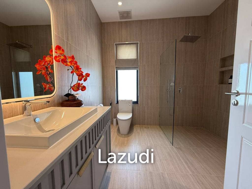 Large Luxury 6 bed pool vila