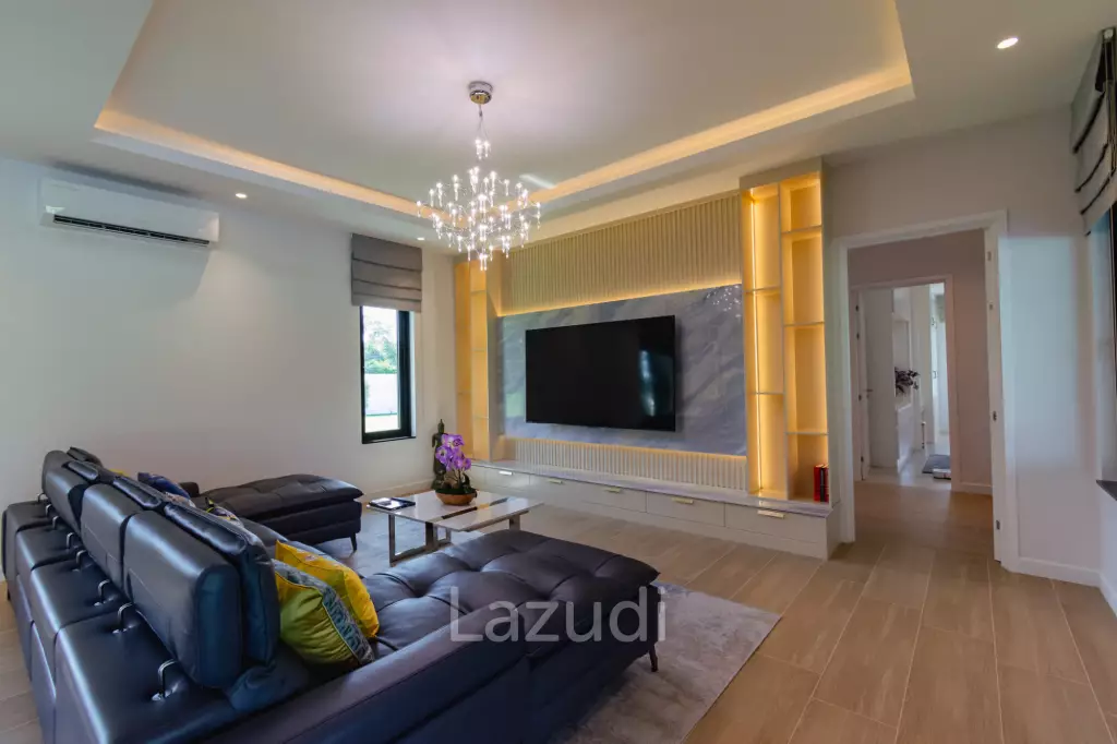 Large Luxury 6 bed pool vila