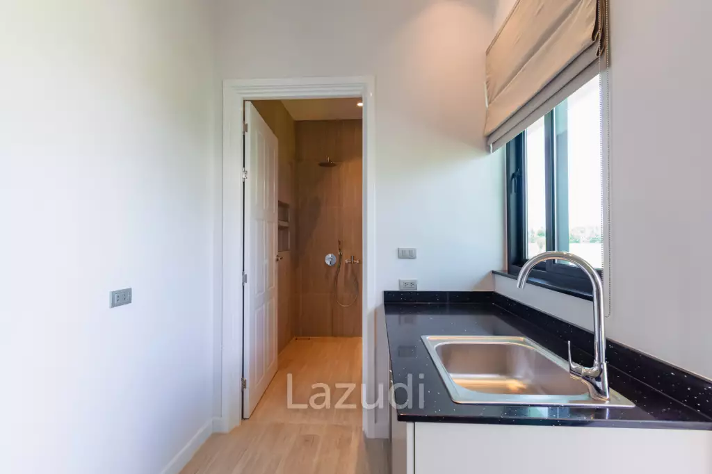 Large Luxury 6 bed pool vila