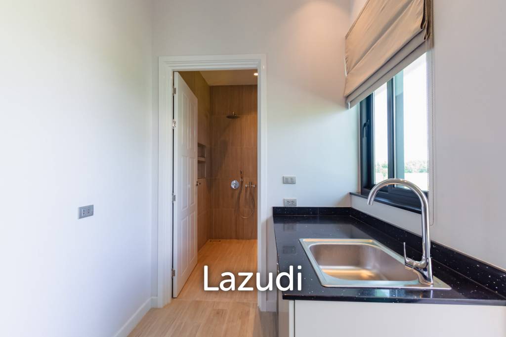 Large Luxury 6 bed pool vila