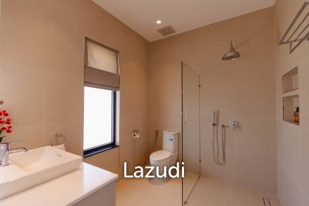 Large Luxury 6 bed pool vila