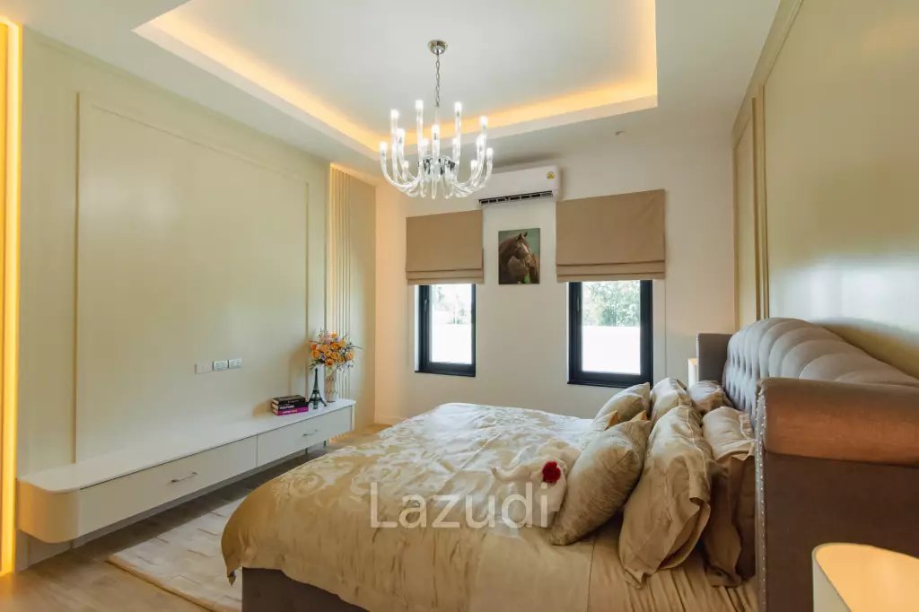 Large Luxury 6 bed pool vila