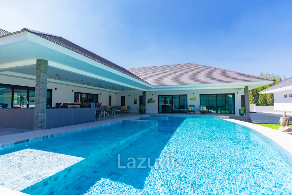 Large Luxury 6 bed pool vila