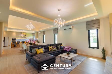 Large Luxury 6 bed pool vila