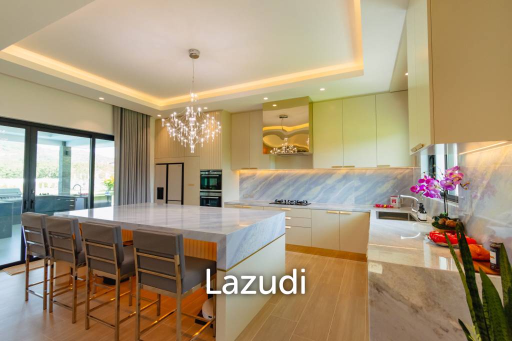 Large Luxury 6 bed pool vila