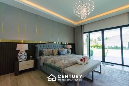 Large Luxury 6 bed pool vila