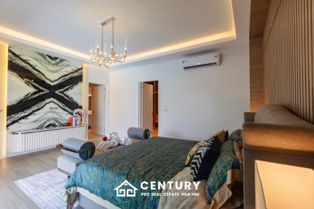 Large Luxury 6 bed pool vila