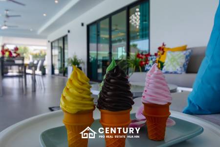 Large Luxury 6 bed pool vila