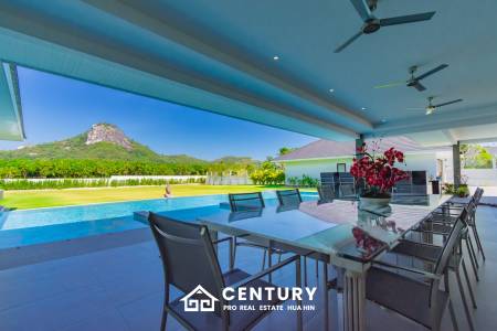 Large Luxury 6 bed pool vila