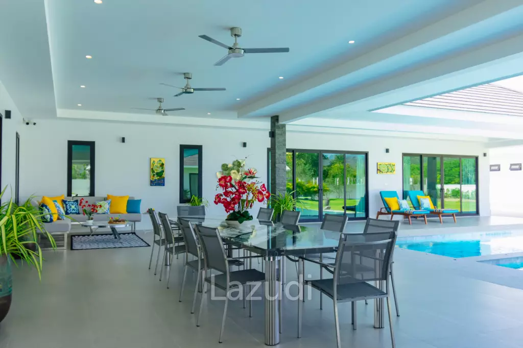 Large Luxury 6 bed pool vila