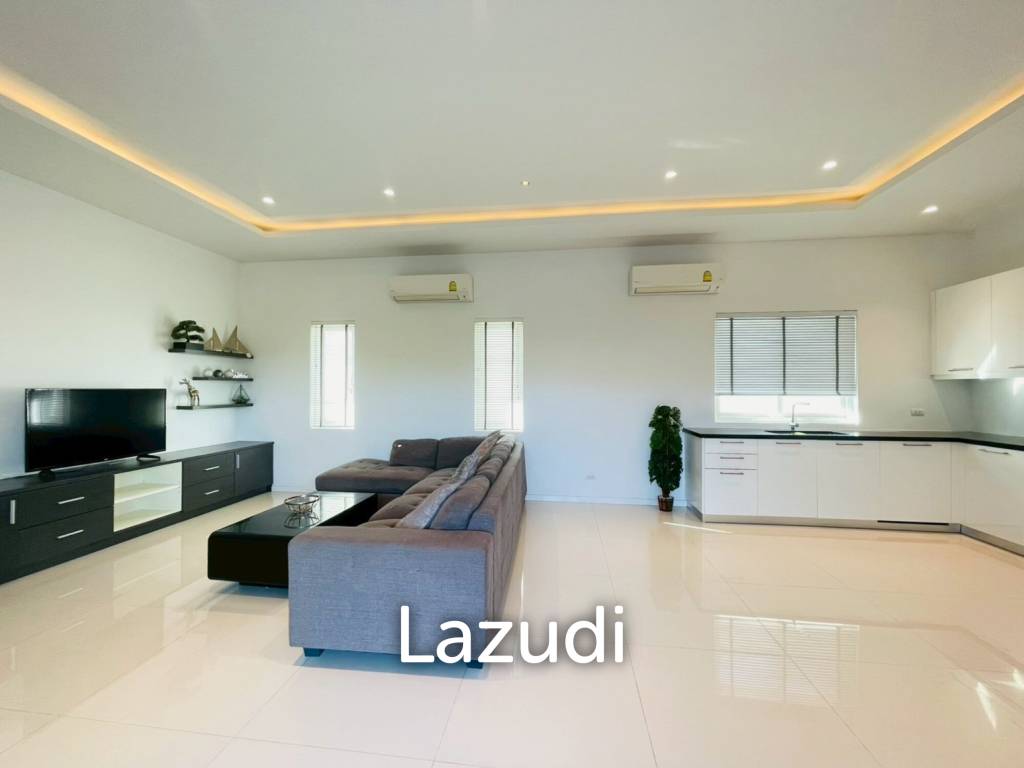 Aria: 3 Bedroom 3 bathroom Pool Villa for Rent (Near Town)