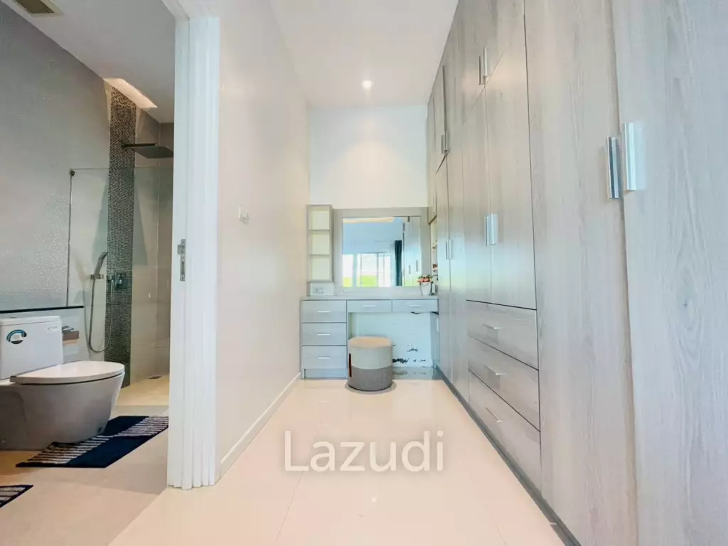 Aria: 3 Bedroom 3 bathroom Pool Villa for Rent (Near Town)