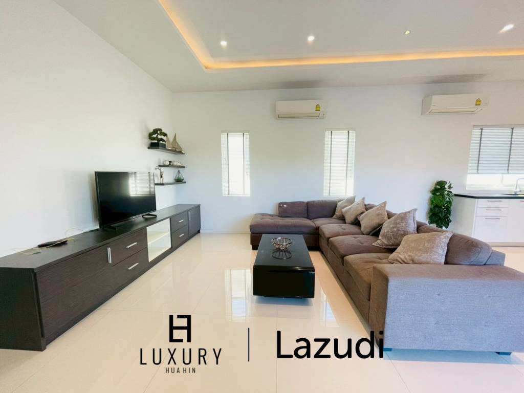 Aria: 3 Bedroom 3 bathroom Pool Villa for Rent (Near Town)