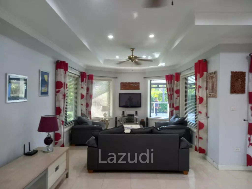 Orchid Villa Hua Hin – 3 Bedroom Pool Villa Near Bluport