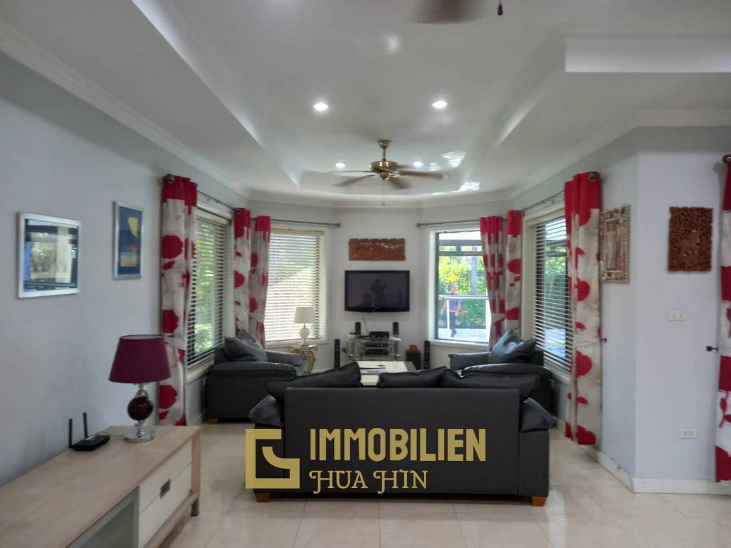 Orchid Villa Hua Hin – Pool Villa mit 3 Schlafzimmern in der Nähe des BluPort Einkaufszentrums