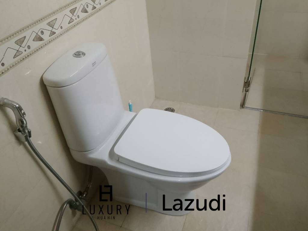 450 metro cuadrado 3 ` 2 Baño Villa de Alquiler