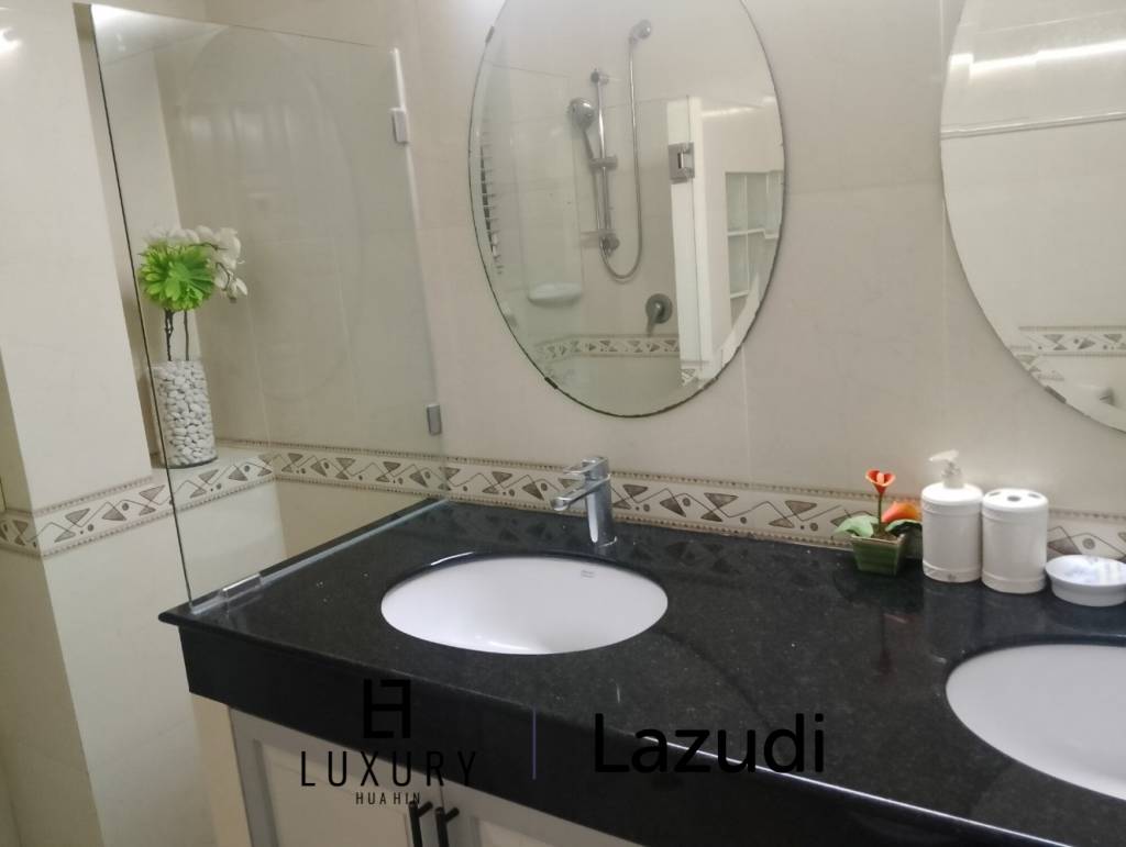 450 metro cuadrado 3 ` 2 Baño Villa de Alquiler