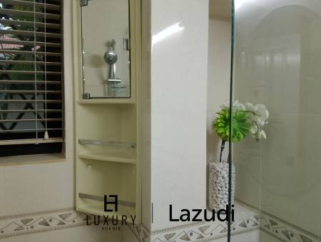 450 metro cuadrado 3 ` 2 Baño Villa de Alquiler