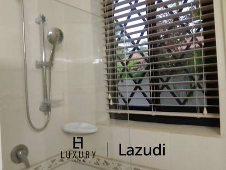 450 metro cuadrado 3 ` 2 Baño Villa de Alquiler