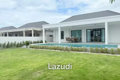 129 sqm modern pool villa in Cha-Am Phetchaburi