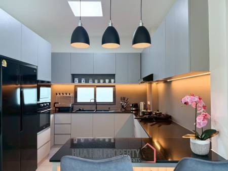 129 sqm modern pool villa in Cha-Am Phetchaburi