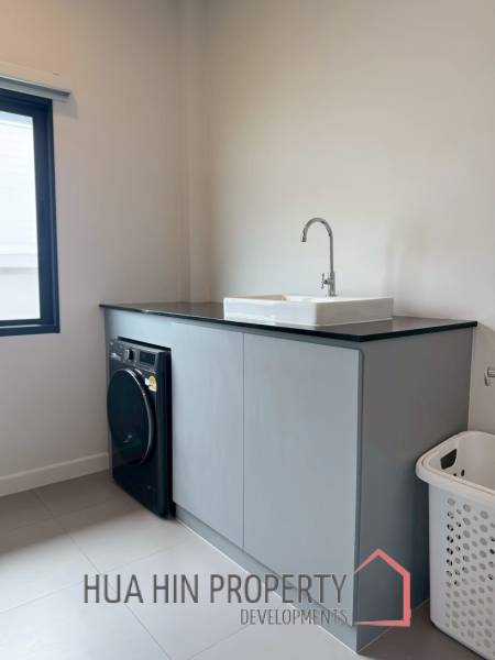 129 sqm modern pool villa in Cha-Am Phetchaburi