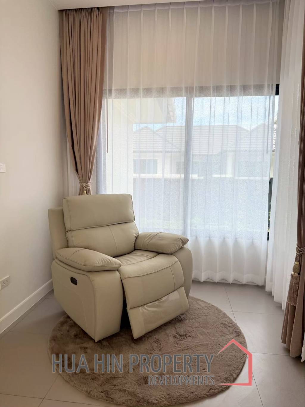 129 sqm modern pool villa in Cha-Am Phetchaburi