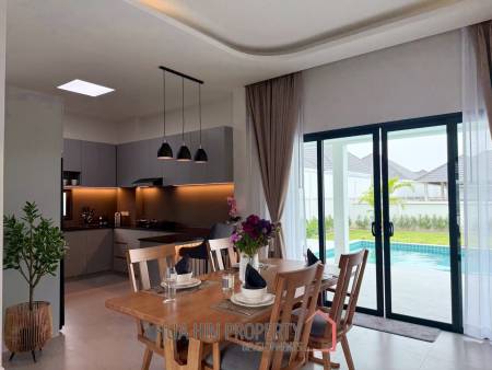 129 sqm modern pool villa in Cha-Am Phetchaburi