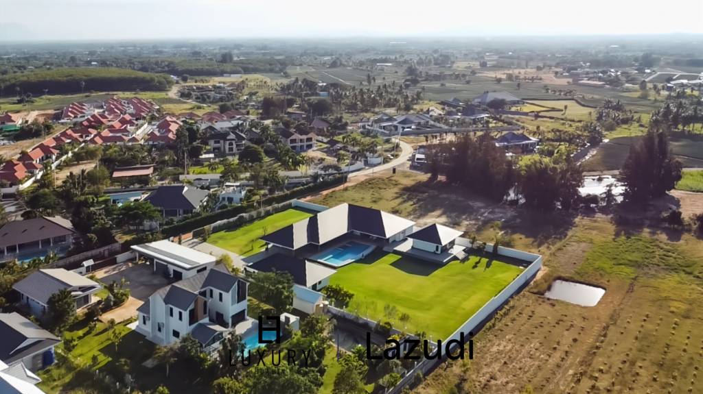 3,980 qm 7 Bett 8 Bad Villa Für Verkauf