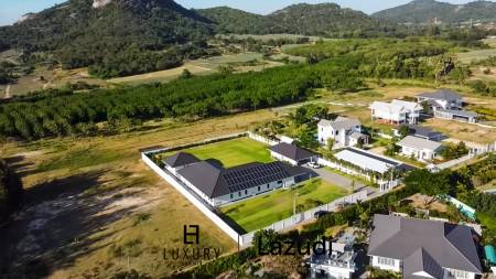 3,980 qm 7 Bett 8 Bad Villa Für Verkauf