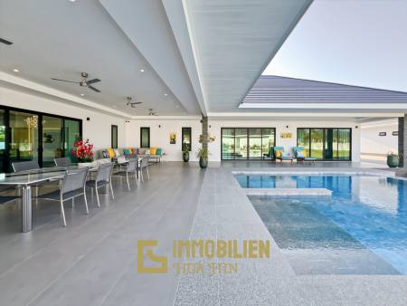 3.980 qm Grundstück / 15 Meter Infinity-Pool / 7 Schlafzimmer