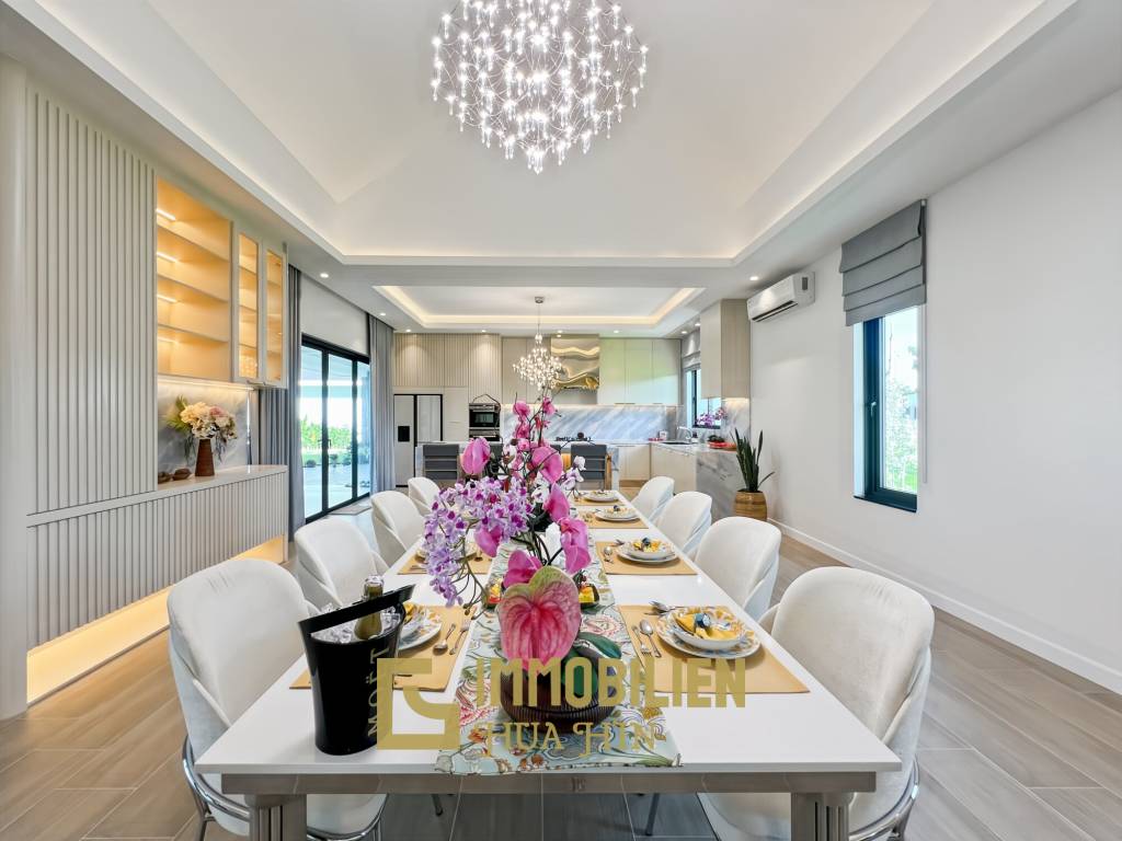 3.980 qm Grundstück / 15 Meter Infinity-Pool / 7 Schlafzimmer