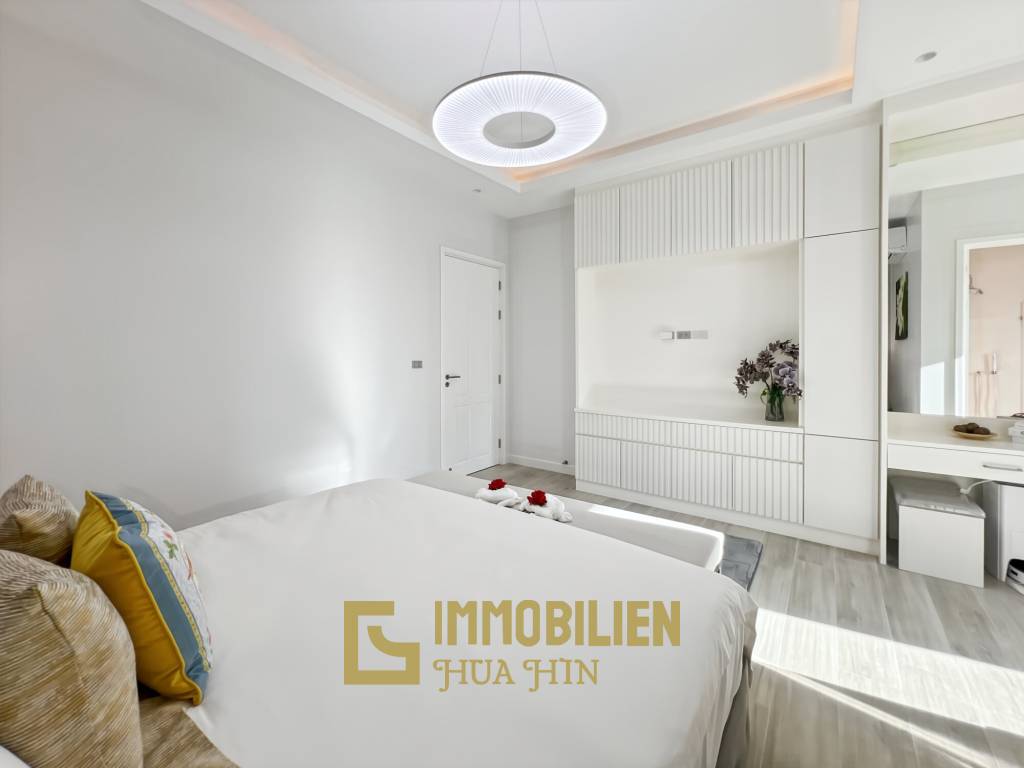 3.980 qm Grundstück / 15 Meter Infinity-Pool / 7 Schlafzimmer