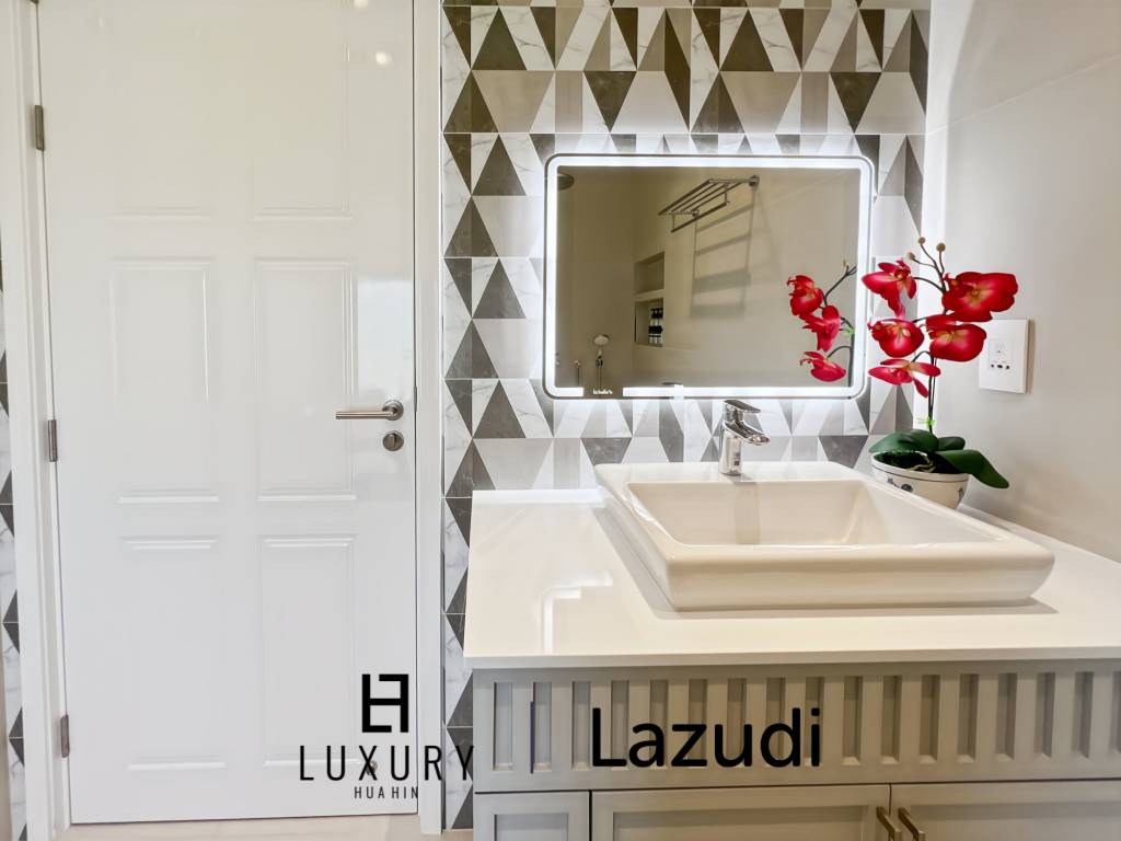 3,980 qm 7 Bett 8 Bad Villa Für Verkauf