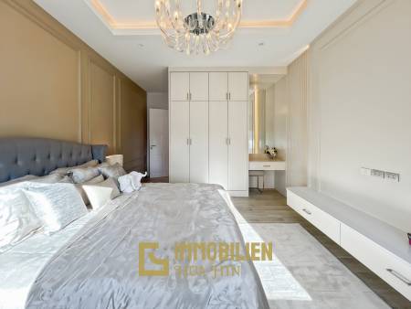 3.980 qm Grundstück / 15 Meter Infinity-Pool / 7 Schlafzimmer