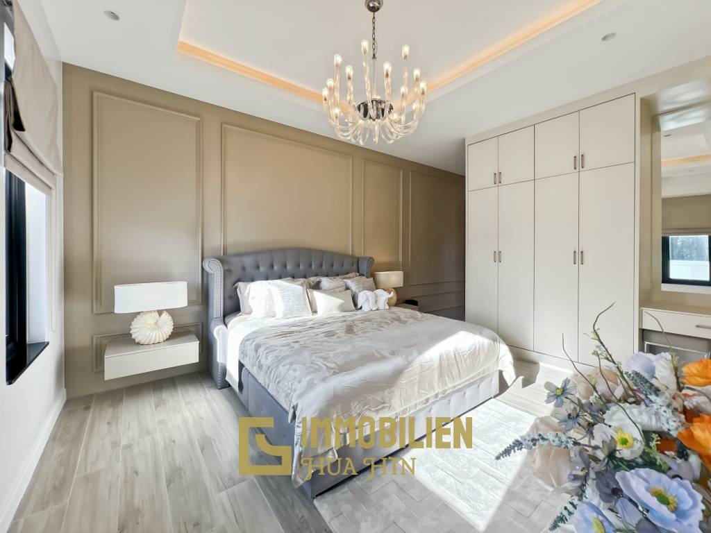 3.980 qm Grundstück / 15 Meter Infinity-Pool / 7 Schlafzimmer