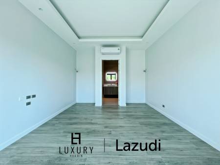 3,980 qm 7 Bett 8 Bad Villa Für Verkauf