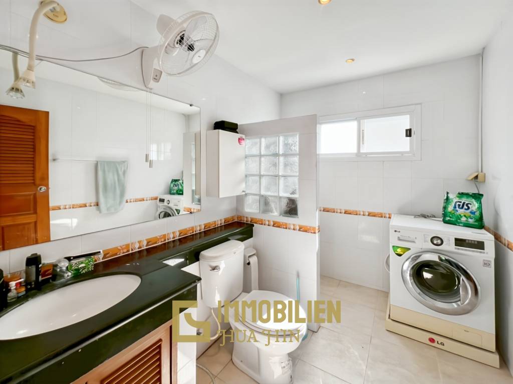 Sauna / ruhige Lage / privater Pool