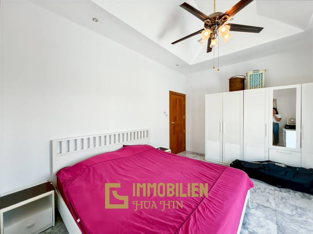 Sauna / ruhige Lage / privater Pool